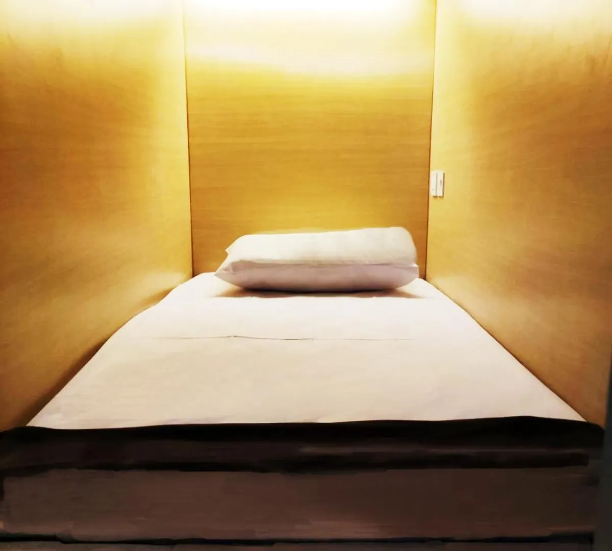 Fora Capsule Hostel Tuban Kuta Lombok 0*,
